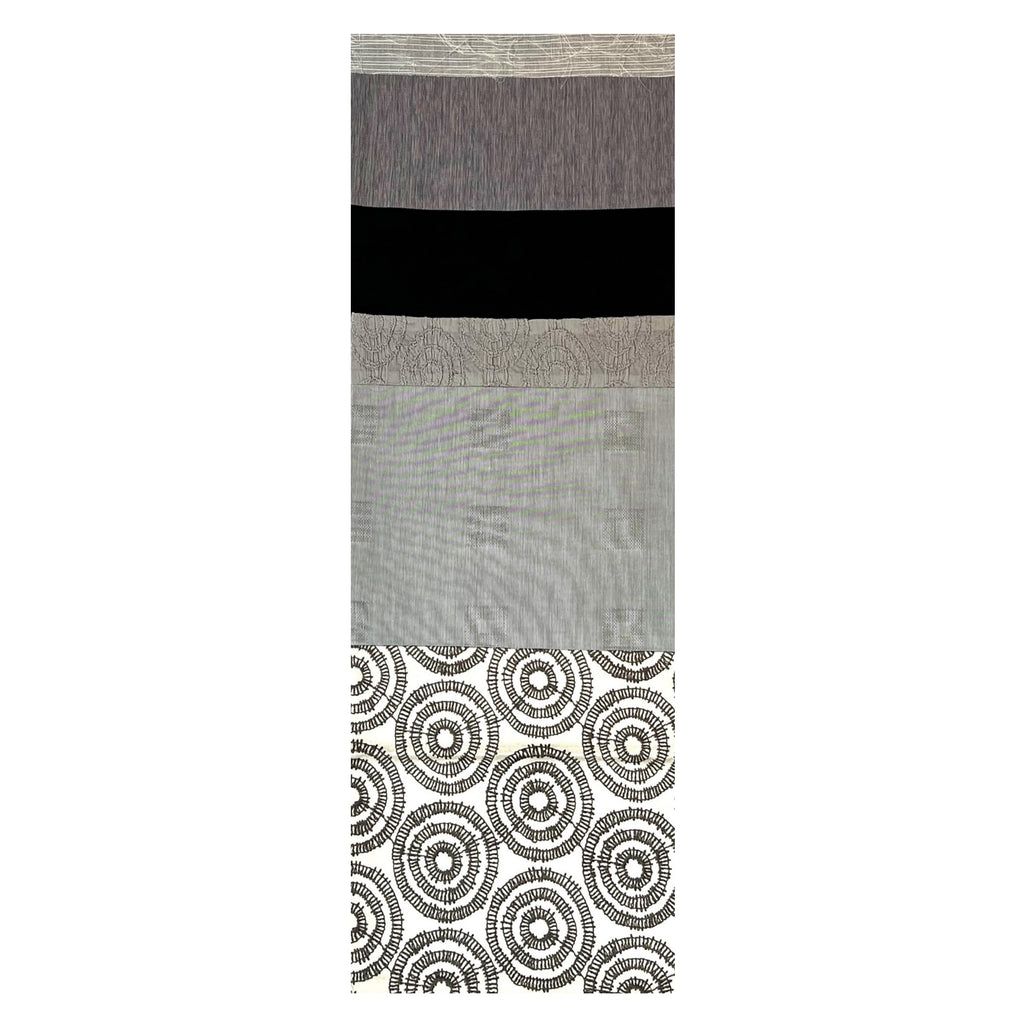NUNO Runner/Scarf: "NUNO OriOri®" (Gray)