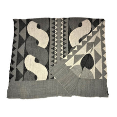 NUNO Shawl: "Rope" (Black/White)