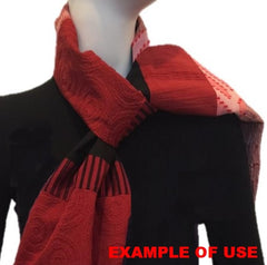 NUNO Runner/Scarf: "NUNO OriOri®" (Brown)