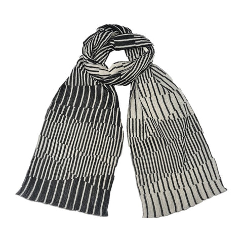 NUNO Narrow Shawl: "Surf" (Black/White)